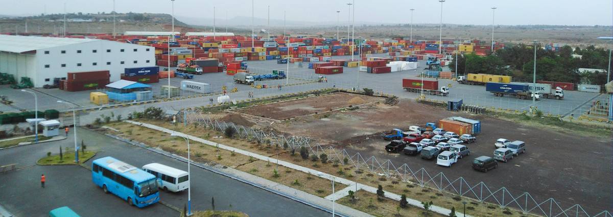Truck inspection Galafi border 2017